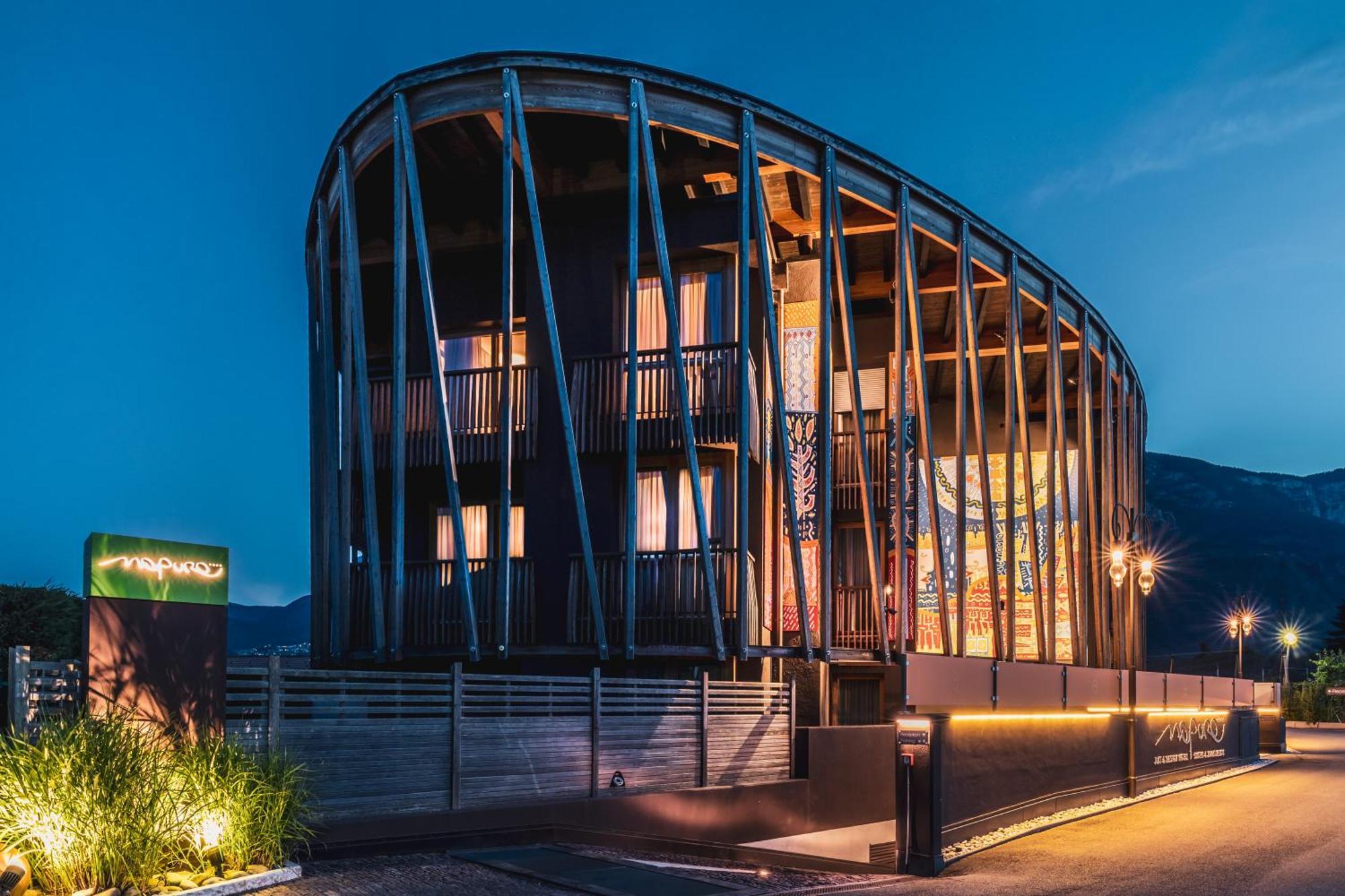 Art & Design Hotel Napura Терлано Екстер'єр фото